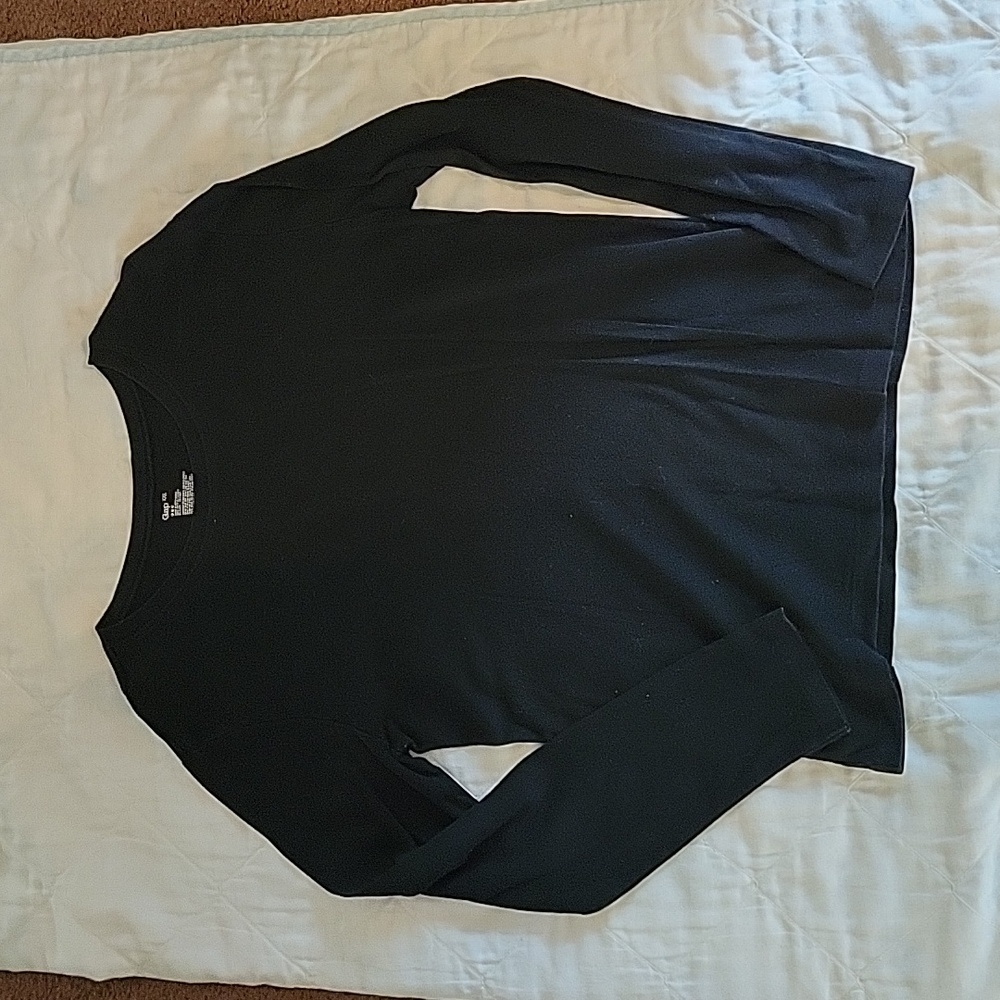 GAP long sleeve t-shirt